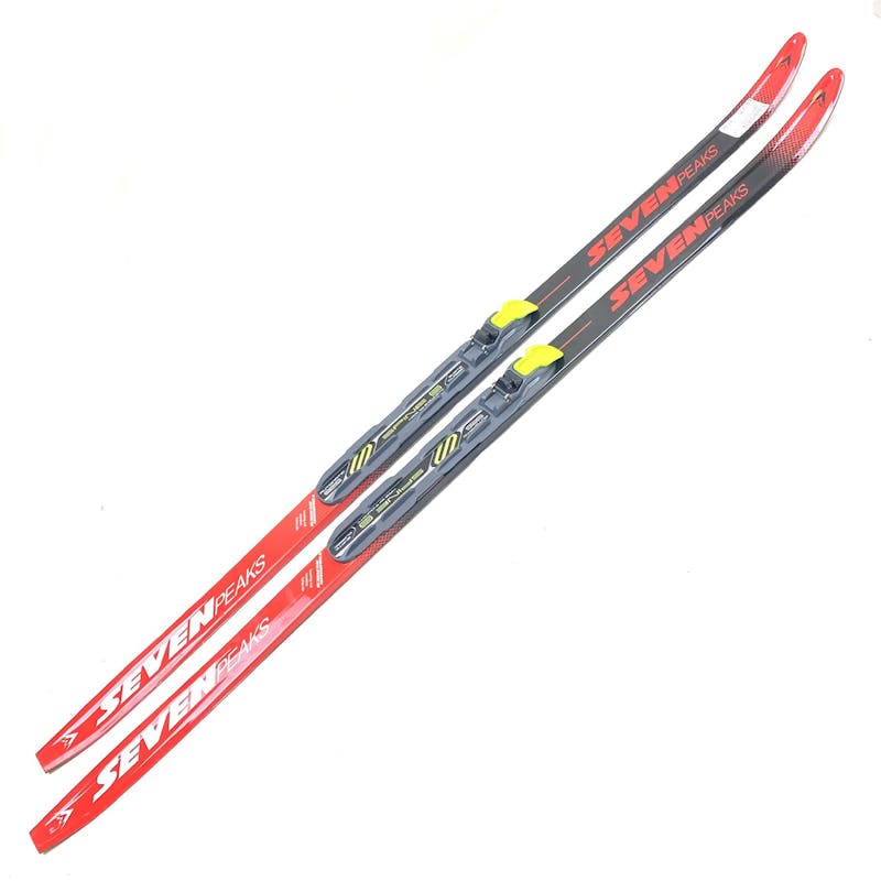 Used 7 Peaks WAXLESS SKIS 120 120 cm Boys’ Cross Country Ski Combo